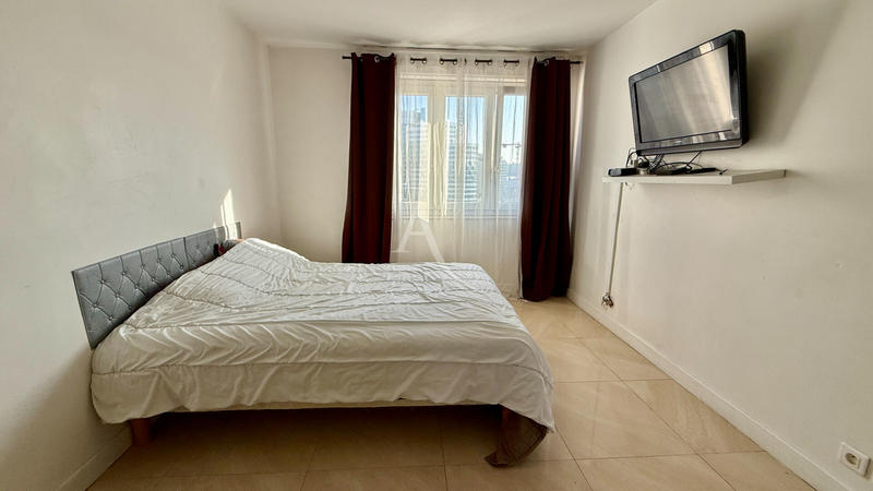 Appartement - 76 m² - 3 pièces