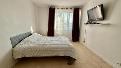 Appartement - 76 m² - 3 pièces