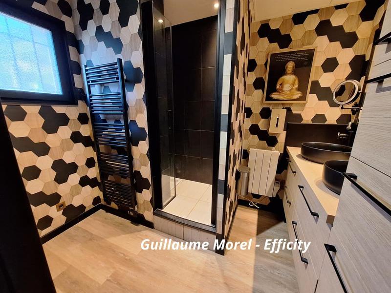 Maison - 112 m² - 7 pièces