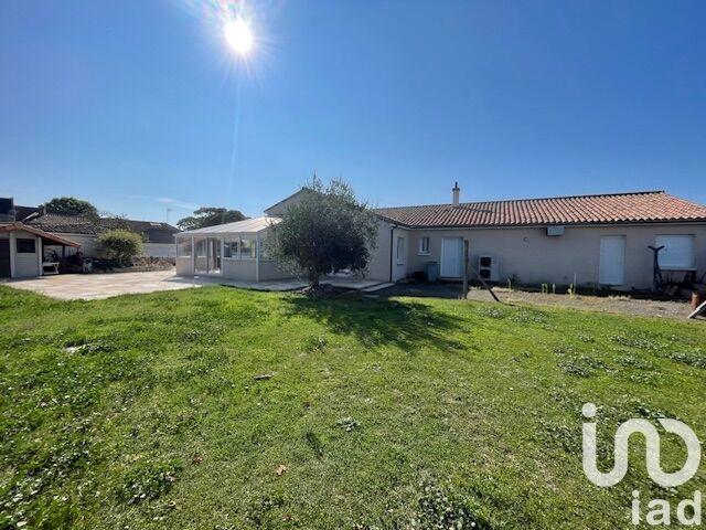 Maison - 231 m² - 8 pièces