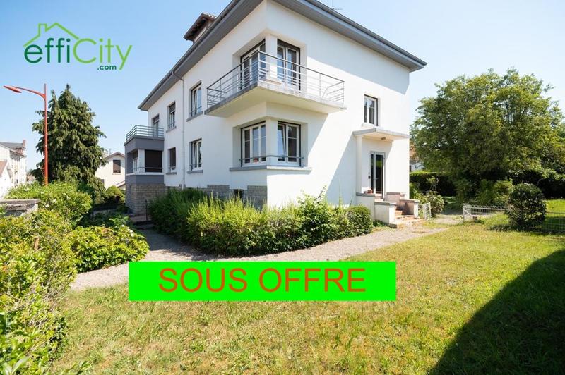 Maison - 140 m² - 6 pièces