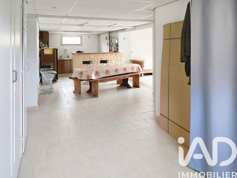 Maison - 195 m² - 7 pièces