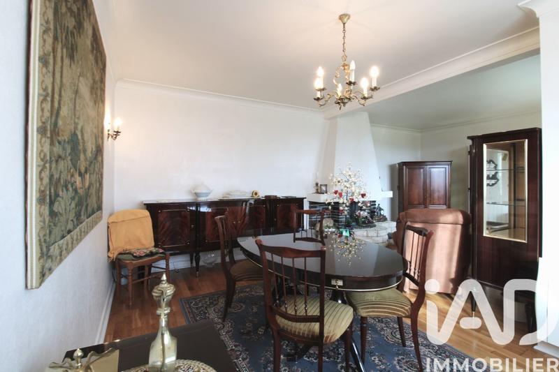 Maison de campagne - 180 m² - 7 pièces