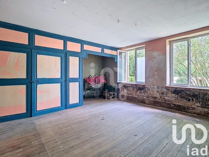 Maison - 370 m² - 18 pièces