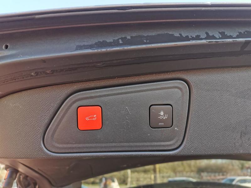 Peugeot 3008 1.5 BlueHDi 130 ch Gt Eat8