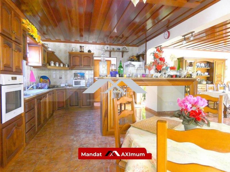 Villa - 166 m² - 6 pièces