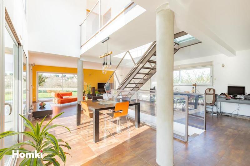 Maison - 160 m² - 5 pièces