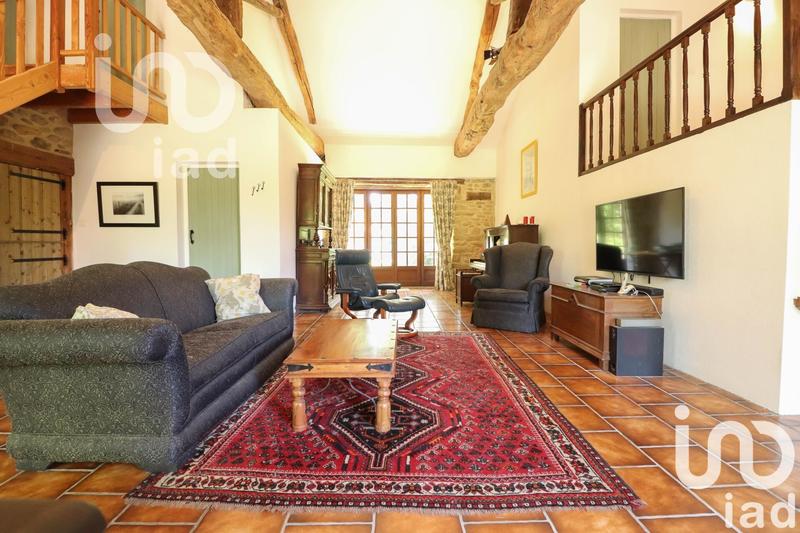 Maison - 162 m² - 5 pièces