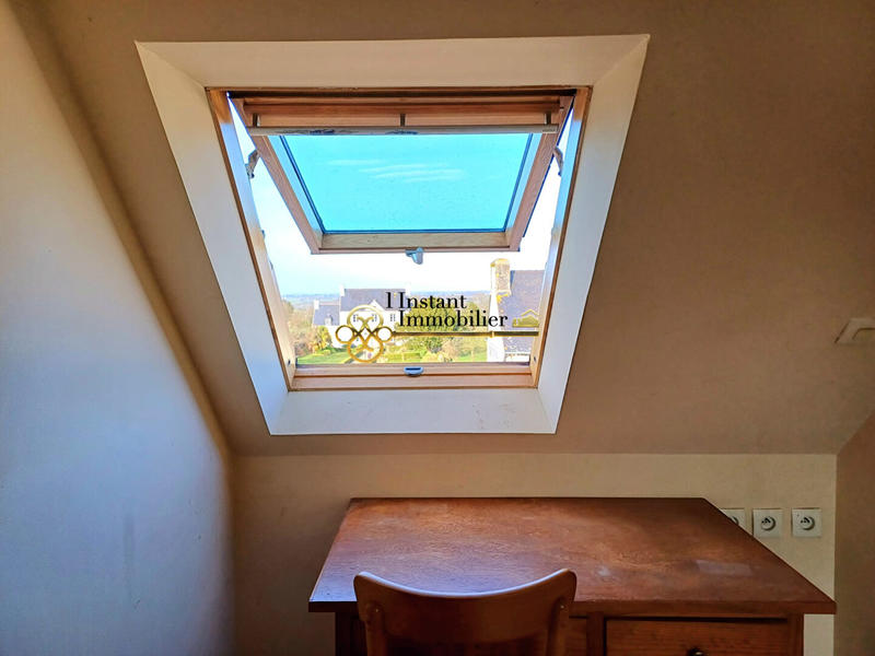 Maison - 222 m² - 5 pièces