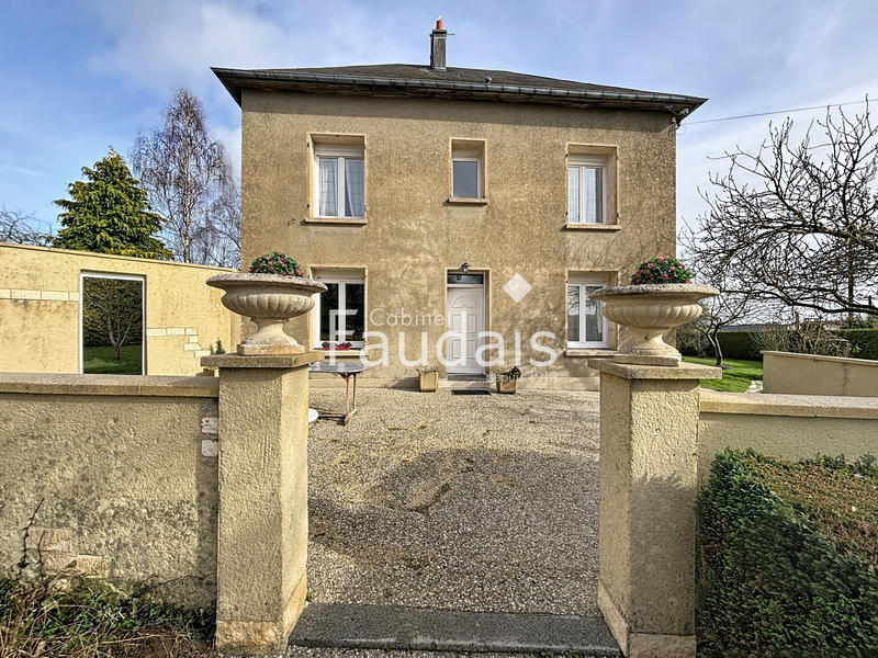 Maison - 127 m² - 7 pièces