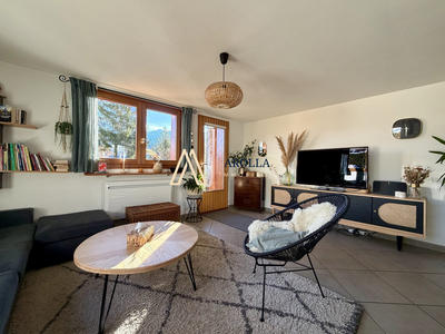 Appartement - 86 m² - 3 pièces