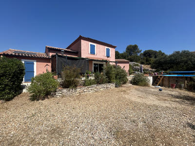 Maison - 152 m² - 5 pièces