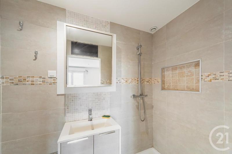 Maison - 91 m² - 5 pièces