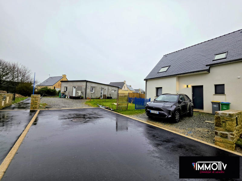 Maison contemporaine - 93 m² - 5 pièces