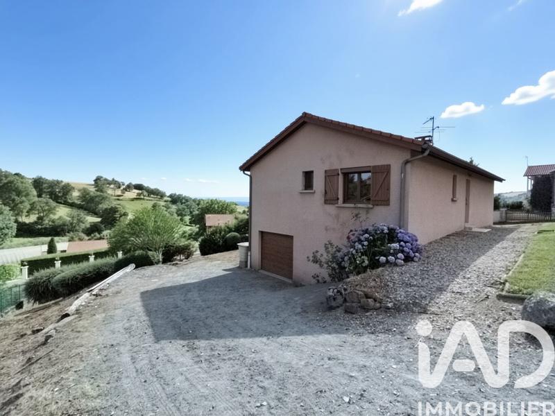 Maison - 93 m² - 4 pièces