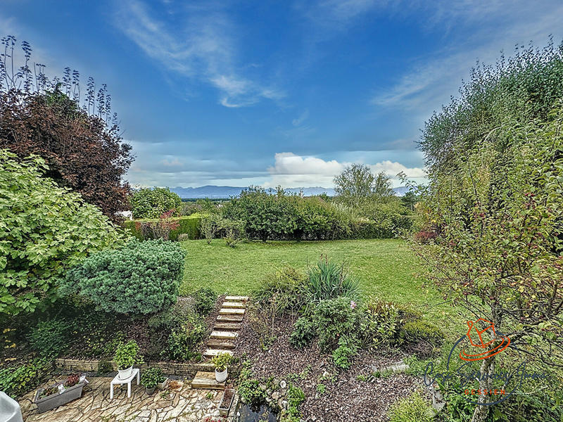 Villa - 227 m² - 5 pièces