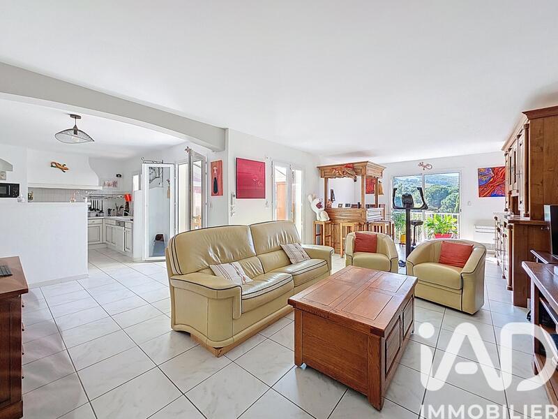 Maison - 145 m² - 6 pièces