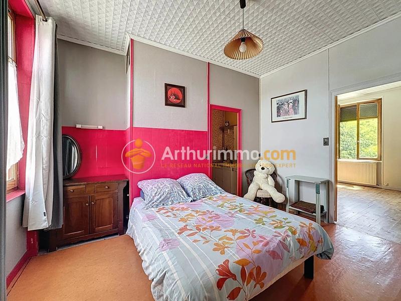 Maison - 187 m² - 7 pièces