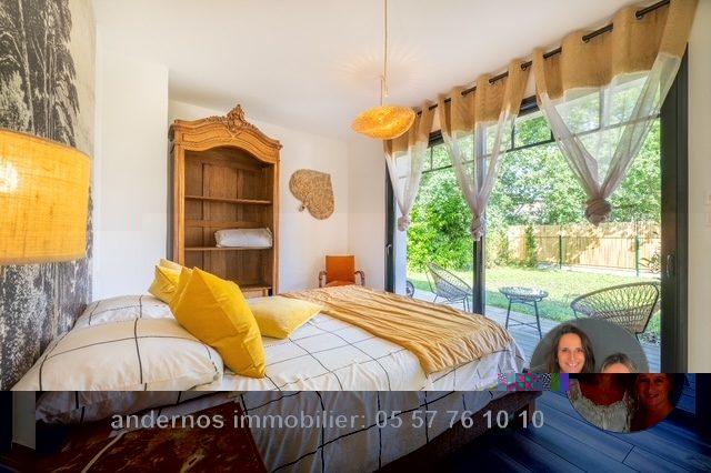 Villa - 310 m² - 10 pièces