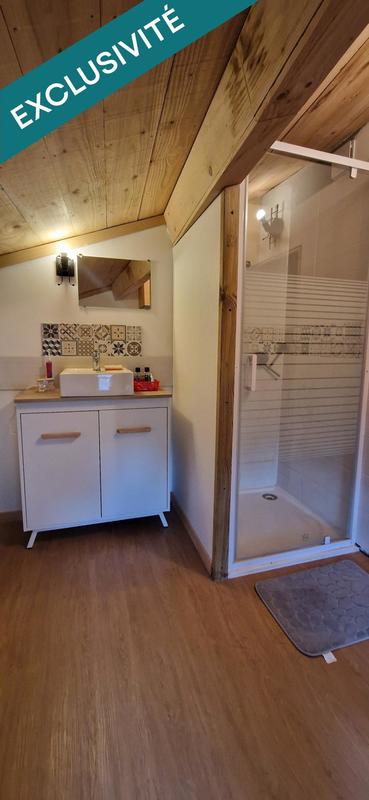 Maison - 230 m² - 6 pièces