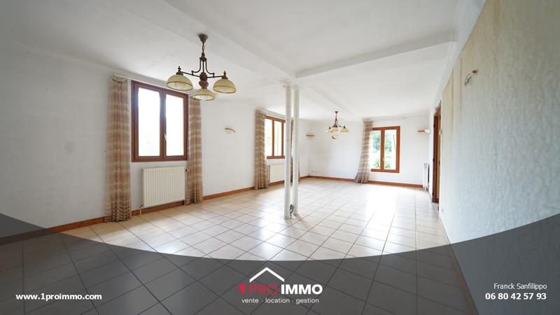 Maison - 140 m² - 6 pièces