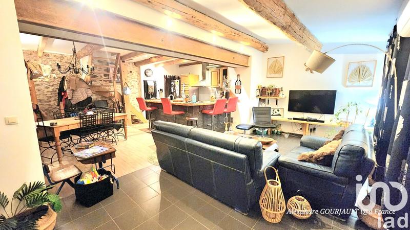 Maison - 92 m² - 5 pièces