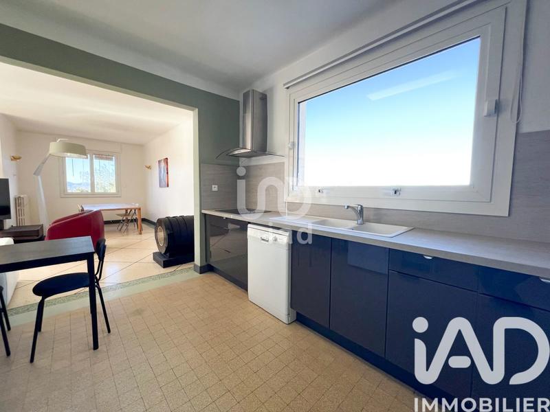 Maison - 167 m² - 6 pièces