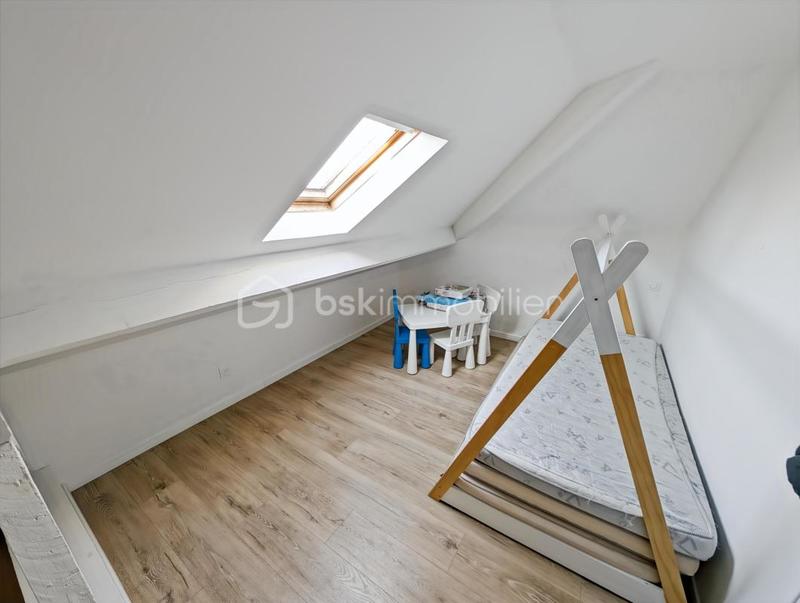 Maison - 110 m² - 5 pièces