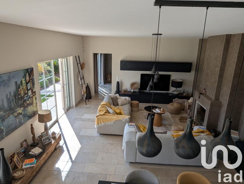 Maison - 192 m² - 6 pièces