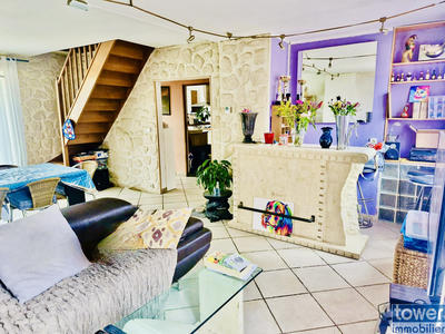 Maison - 108 m² - 4 pièces