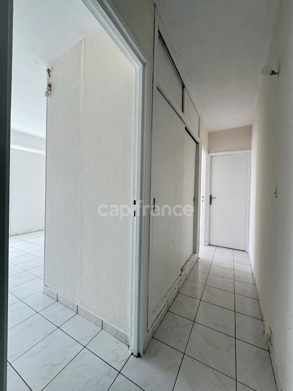 Appartement - 76 m² - 4 pièces