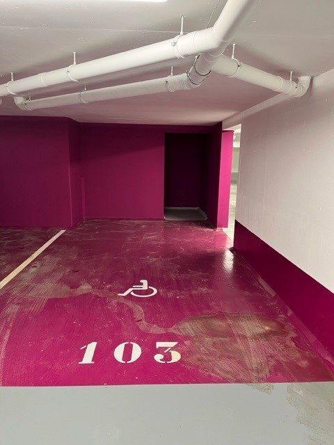 Parking / Garage - 18 m²