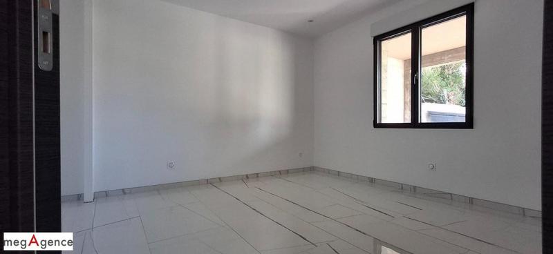 Maison - 115 m² - 4 pièces