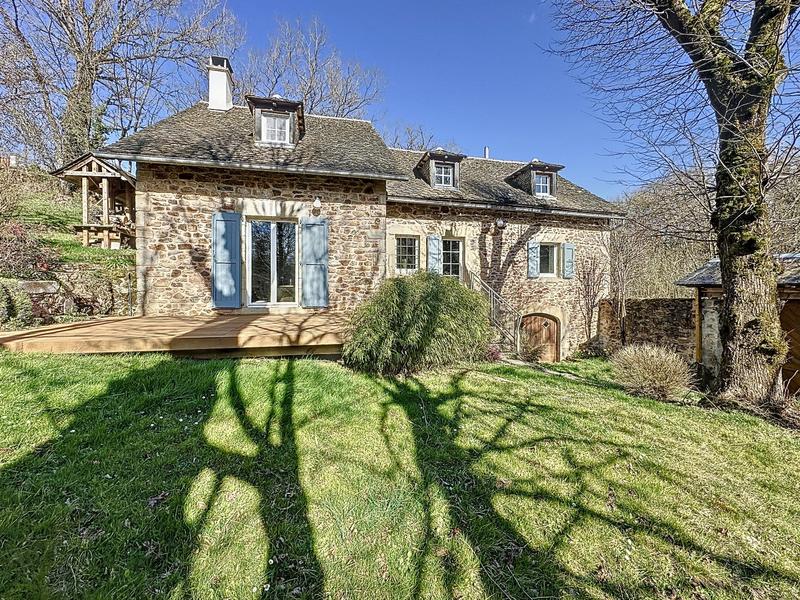 Maison - 155 m² - 5 pièces