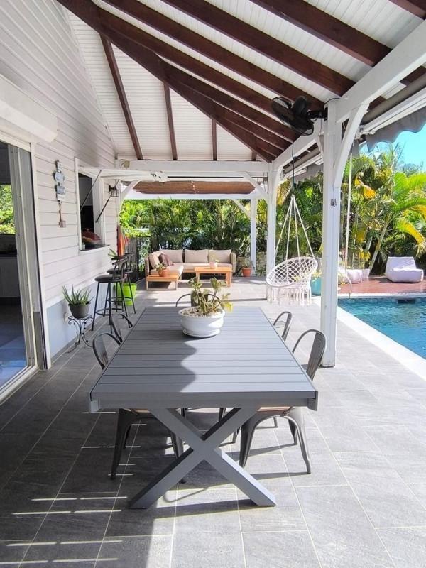 Maison - 143 m² - 13 pièces