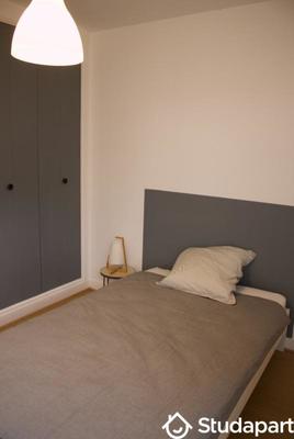 Chambre - 11 m² - 1 pièce