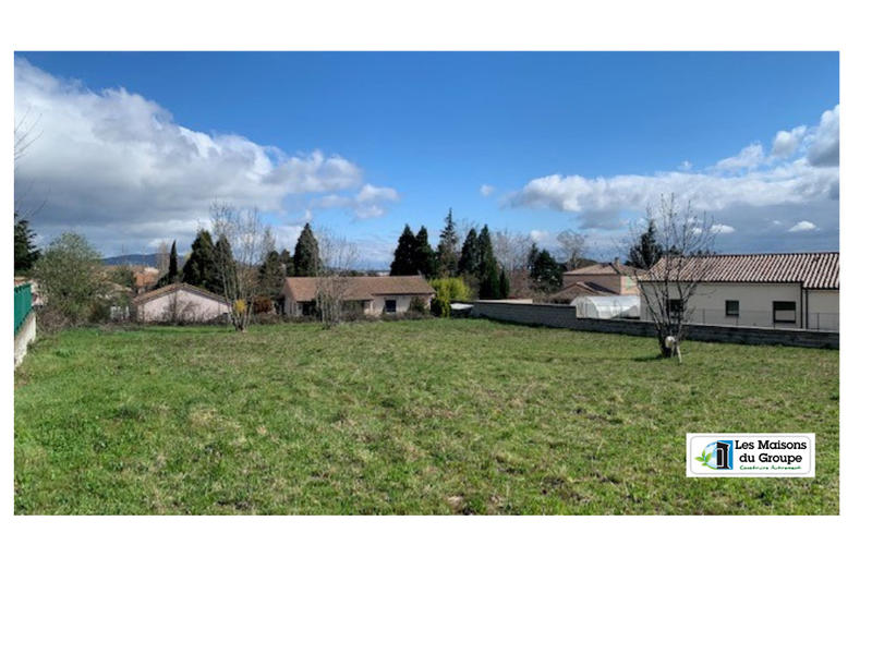 Terrain constructible - 1 609 m²