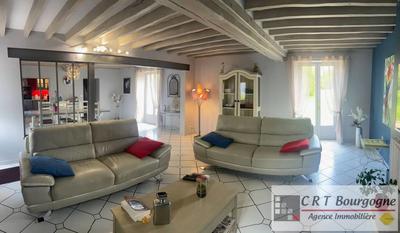 Maison ancienne - 177 m² - 9 pièces