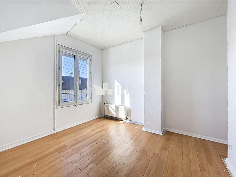 Maison - 103 m² - 4 pièces