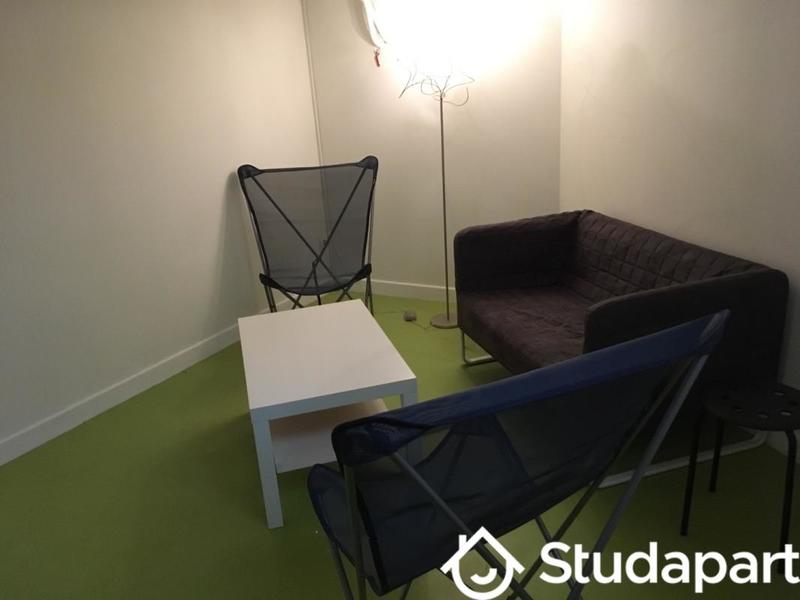 Chambre - 16 m² - 1 pièce