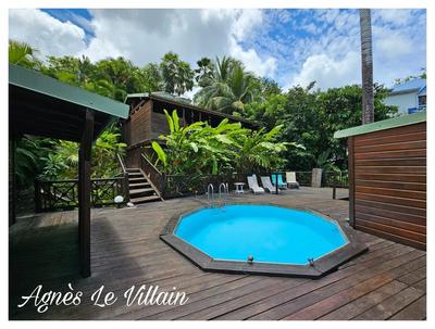 Maison - 209 m² - 11 pièces