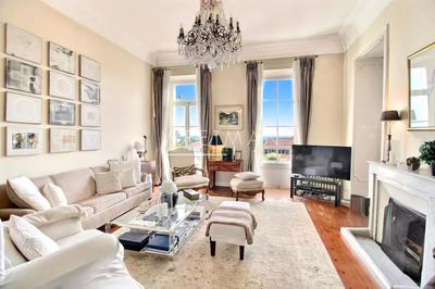 Appartement - 111 m² - 3 pièces