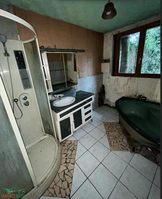 Maison - 104 m² - 4 pièces