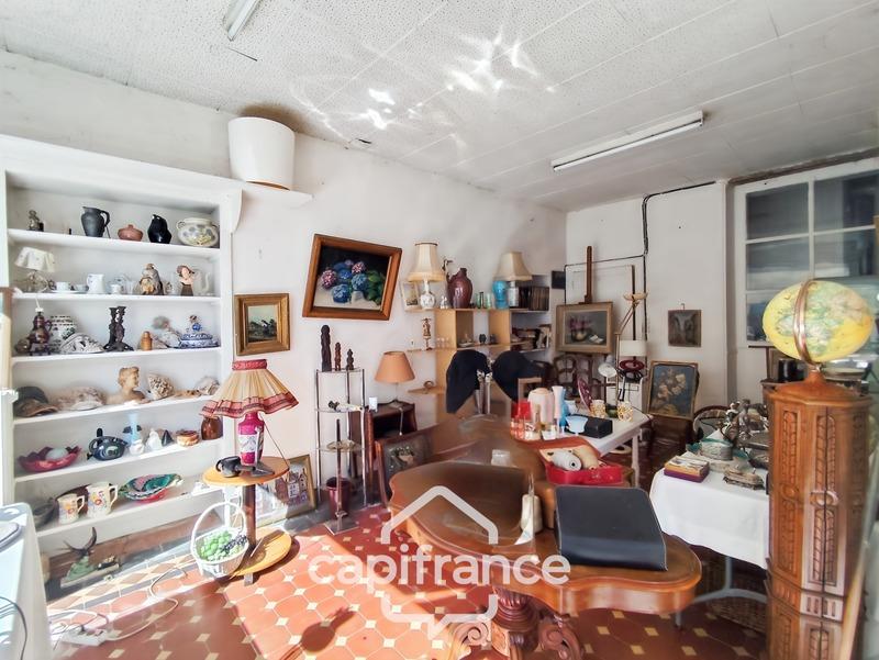 Local commercial - 130 m² - 3 pièces