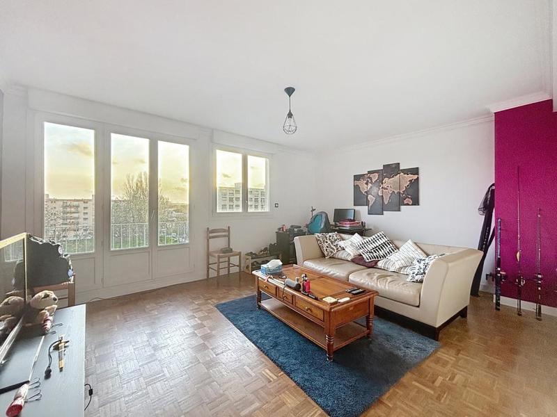 Appartement - 75 m² - 3 pièces