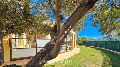 Maison - 165 m² - 7 pièces