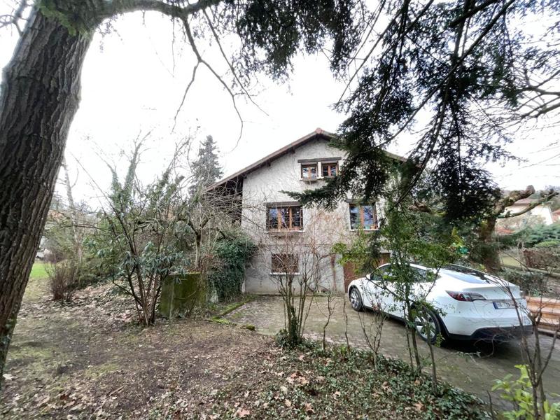 Maison - 162 m² - 7 pièces