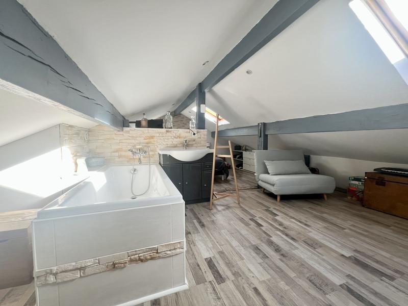 Maison - 160 m² - 6 pièces