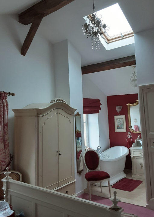 Maison - 240 m² - 7 pièces