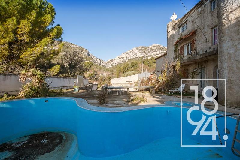 Maison - 188 m² - 7 pièces